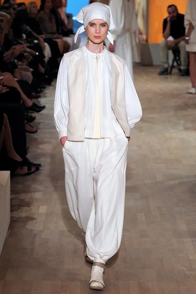 Look 6